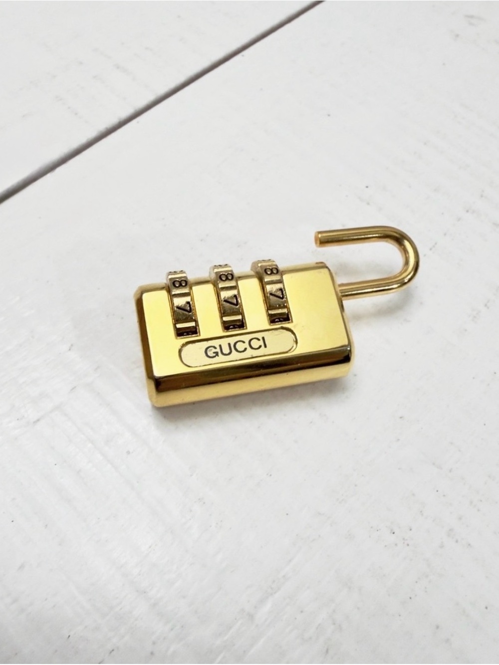 Gucci Gold Combination Padlock Vintage - Picture 6 of 6